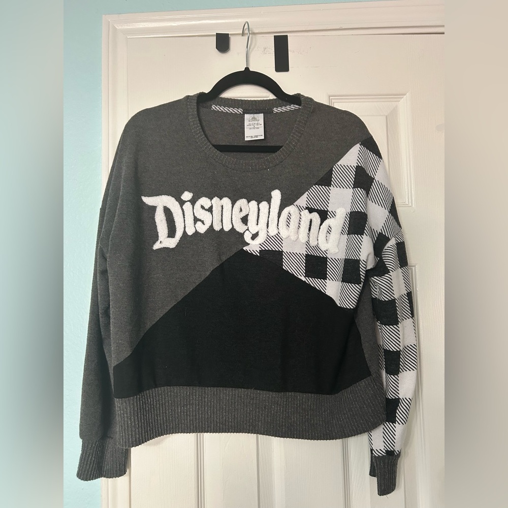 Disneyland Gray and Black Crop Sweater